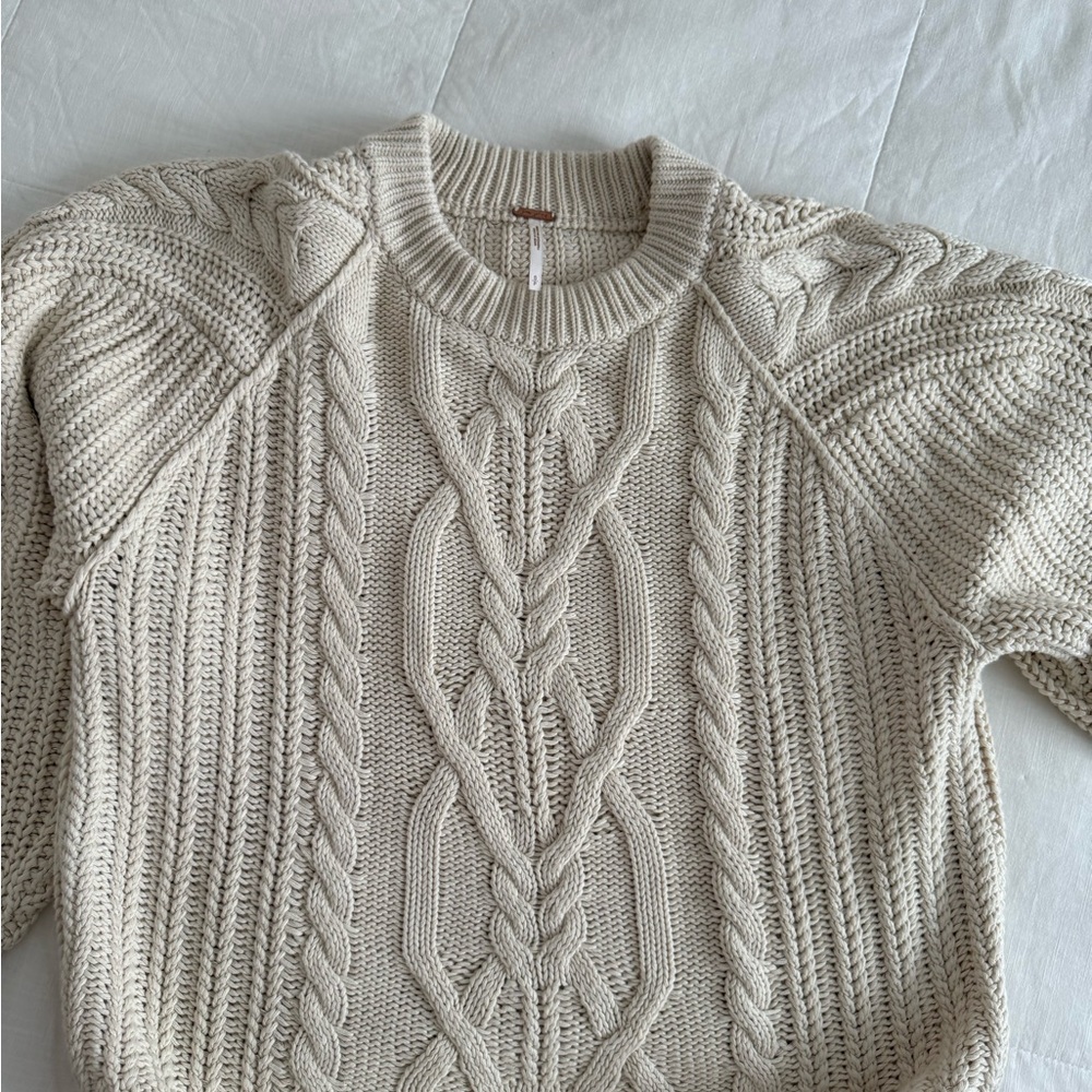 Free People Cream Cotton Cable Knit Sweater Size Small